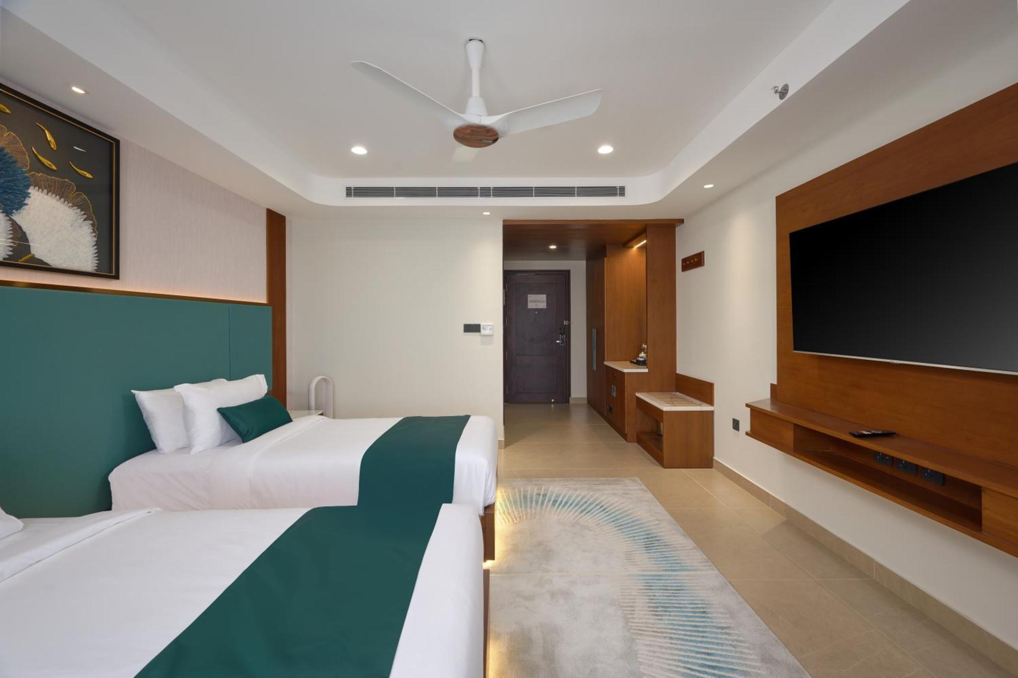 Kowju Airport Hotel Calicut Kondotty Exterior foto